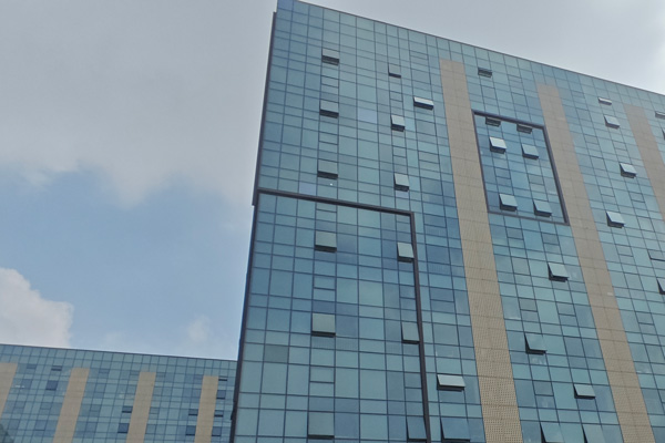 響應(yīng)式設(shè)計(jì)與多語言網(wǎng)站建設(shè)，讓您的外貿(mào)網(wǎng)站建設(shè)確保所有用戶的無障礙